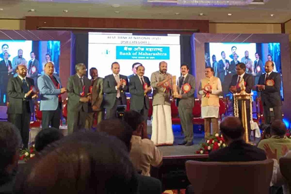 Bank of Maharashtra receives the 'Best Bank' Award