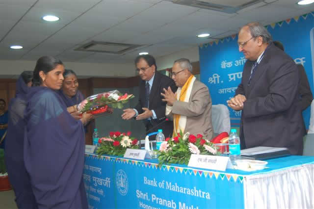 Finance Minister, Shri Pranab Mukherjee visits Central Office - 18