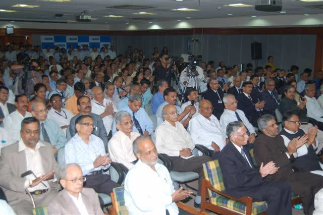 Finance Minister, Shri Pranab Mukherjee visits Central Office - 10